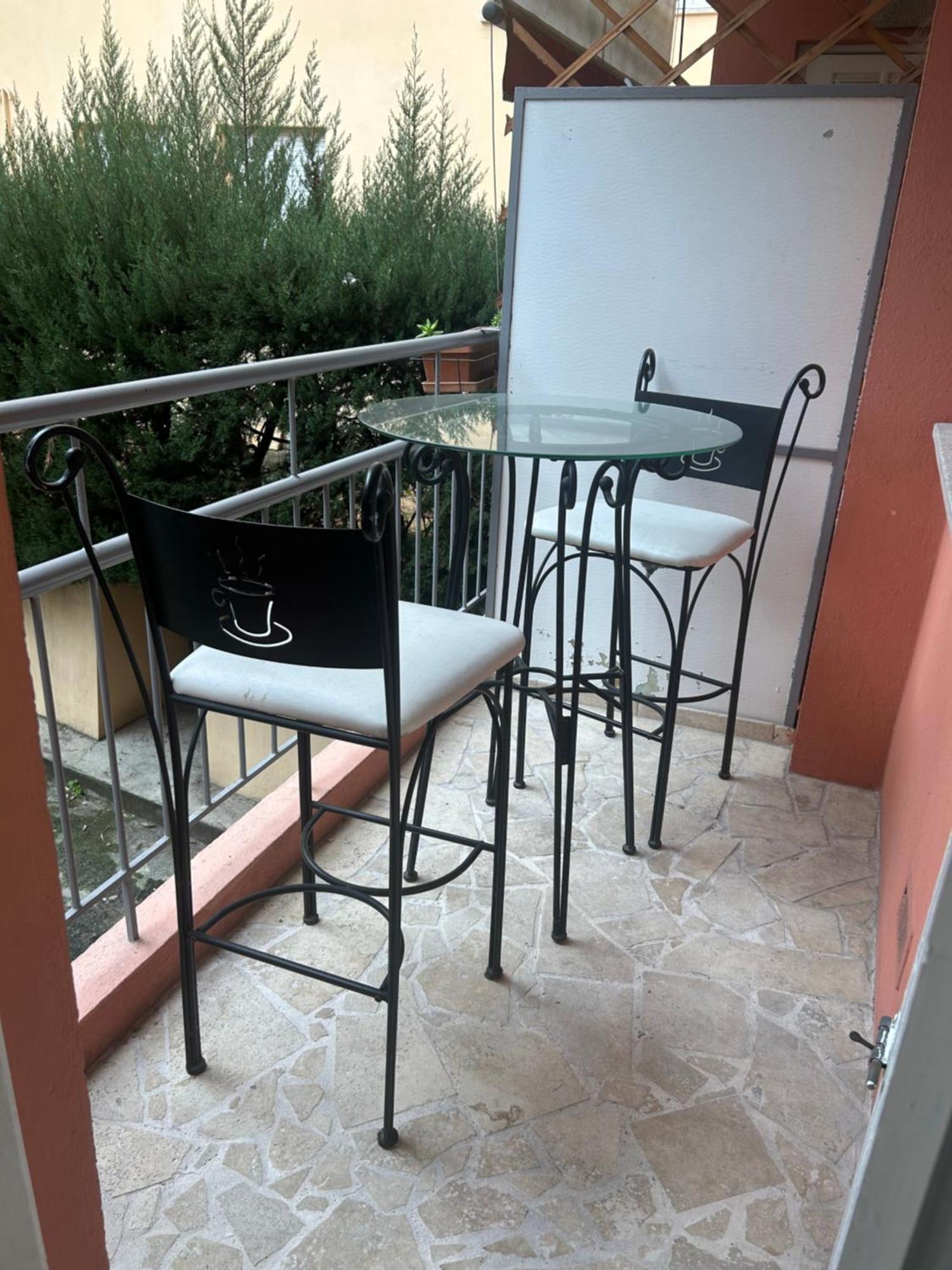 Location Saisonniere Appartement Menton Buitenkant foto